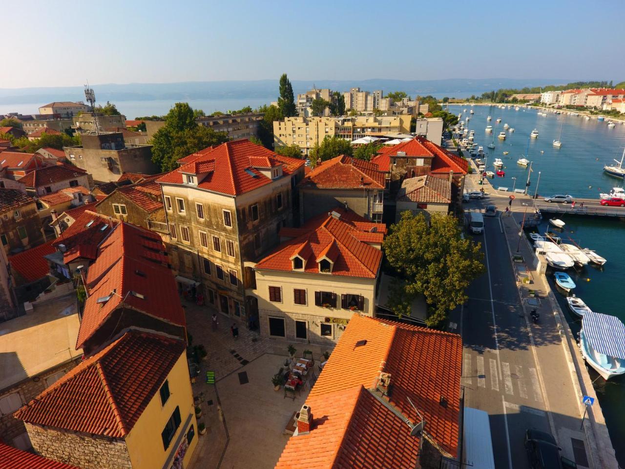 Inn By The River Omis Exterior photo