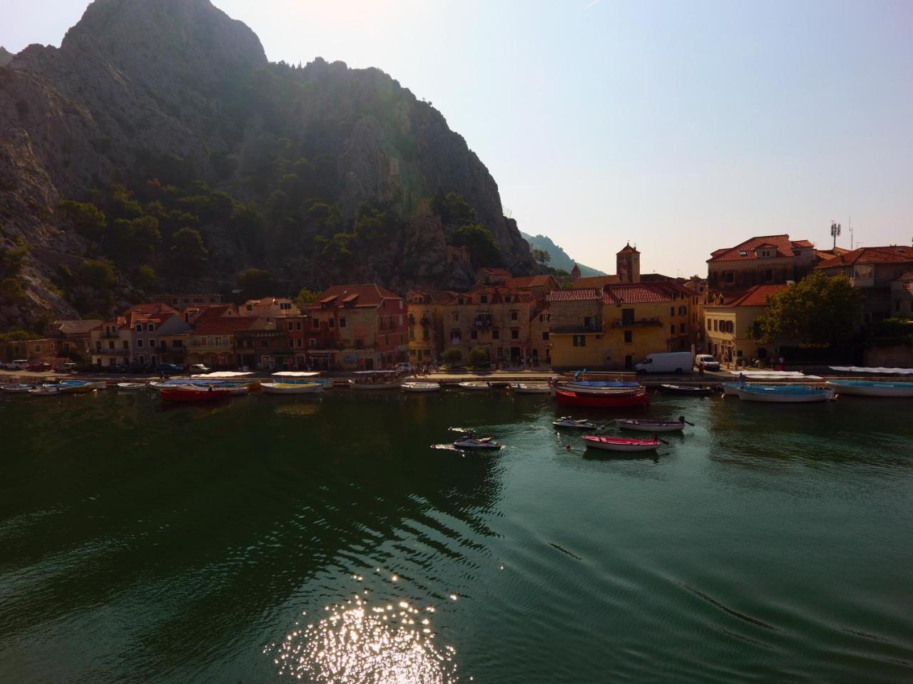 Inn By The River Omis Exterior photo